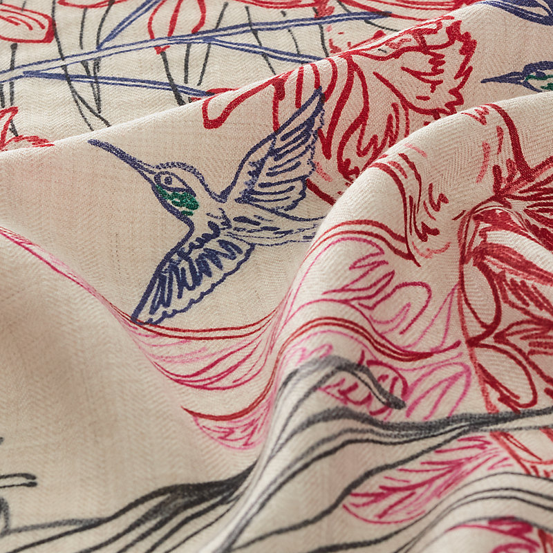 HERMES スカーフ Flamingo Party Coloriage giant triangle Flamingo Party Coloriage giant triangle | Hermès Mainland China